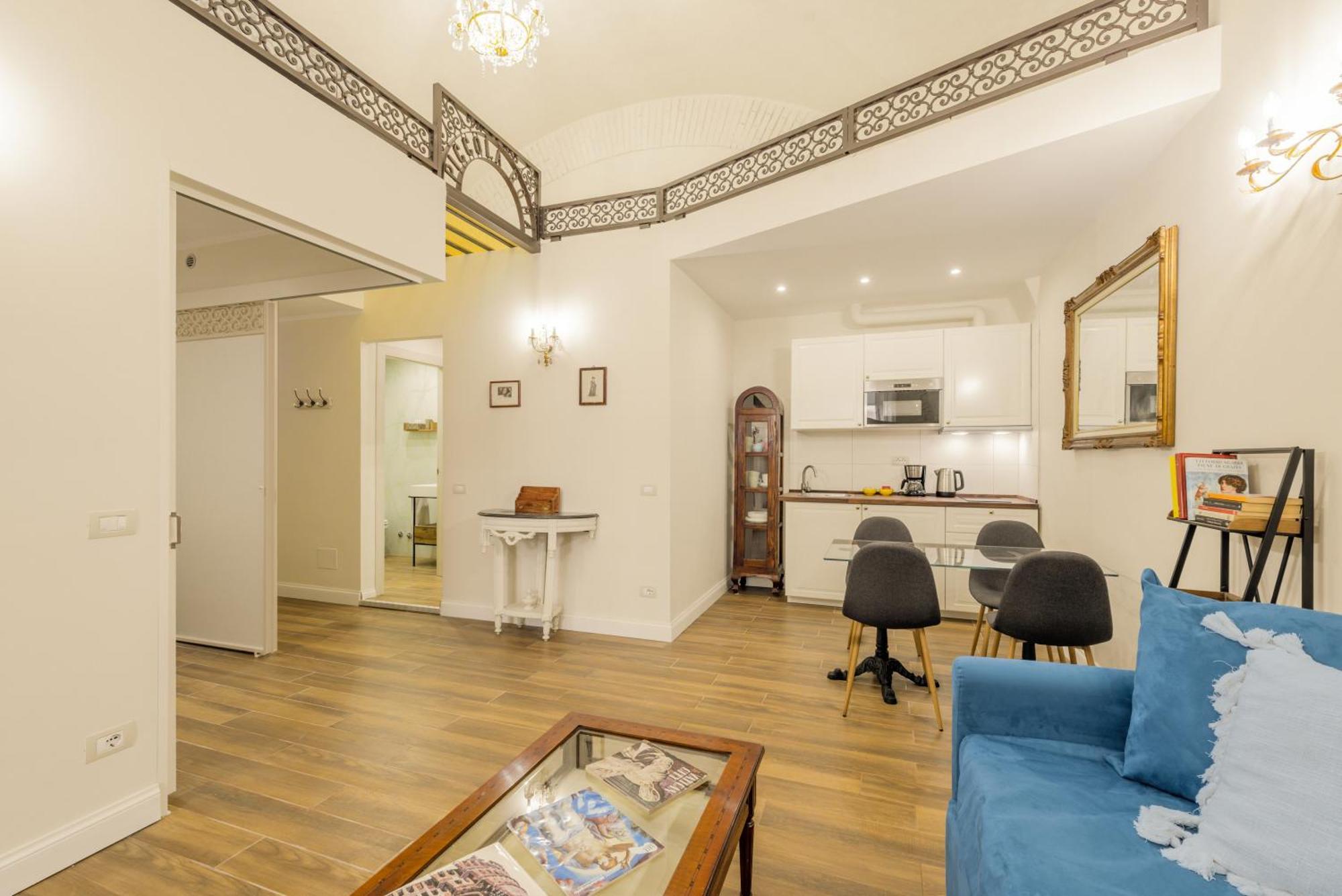 Apartment Piccola - Michelangelo Apt