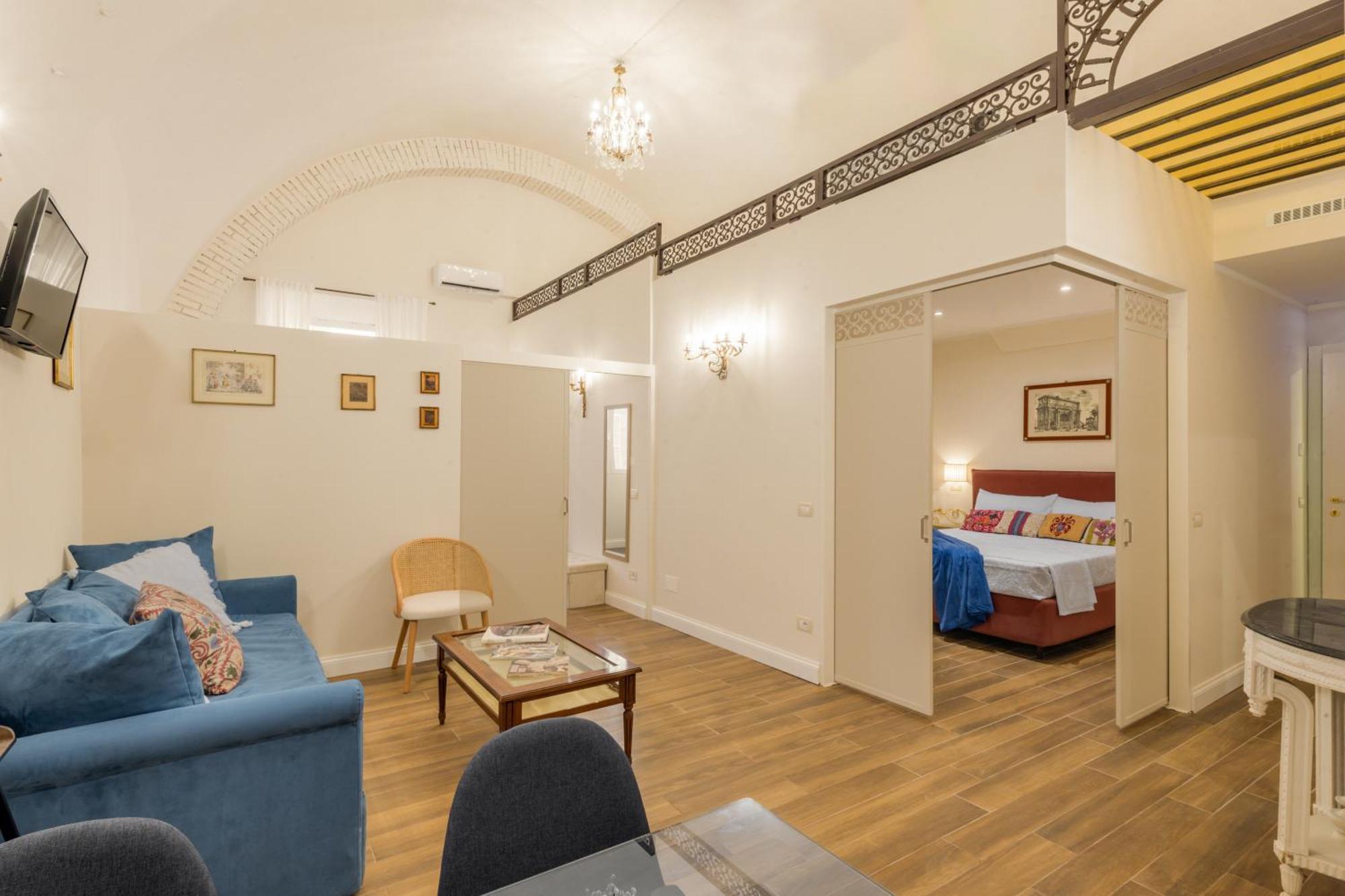 Apartment Piccola - Michelangelo Apt